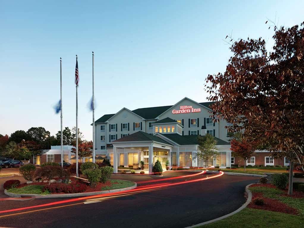 Hilton Garden Inn Milford Bagian luar foto