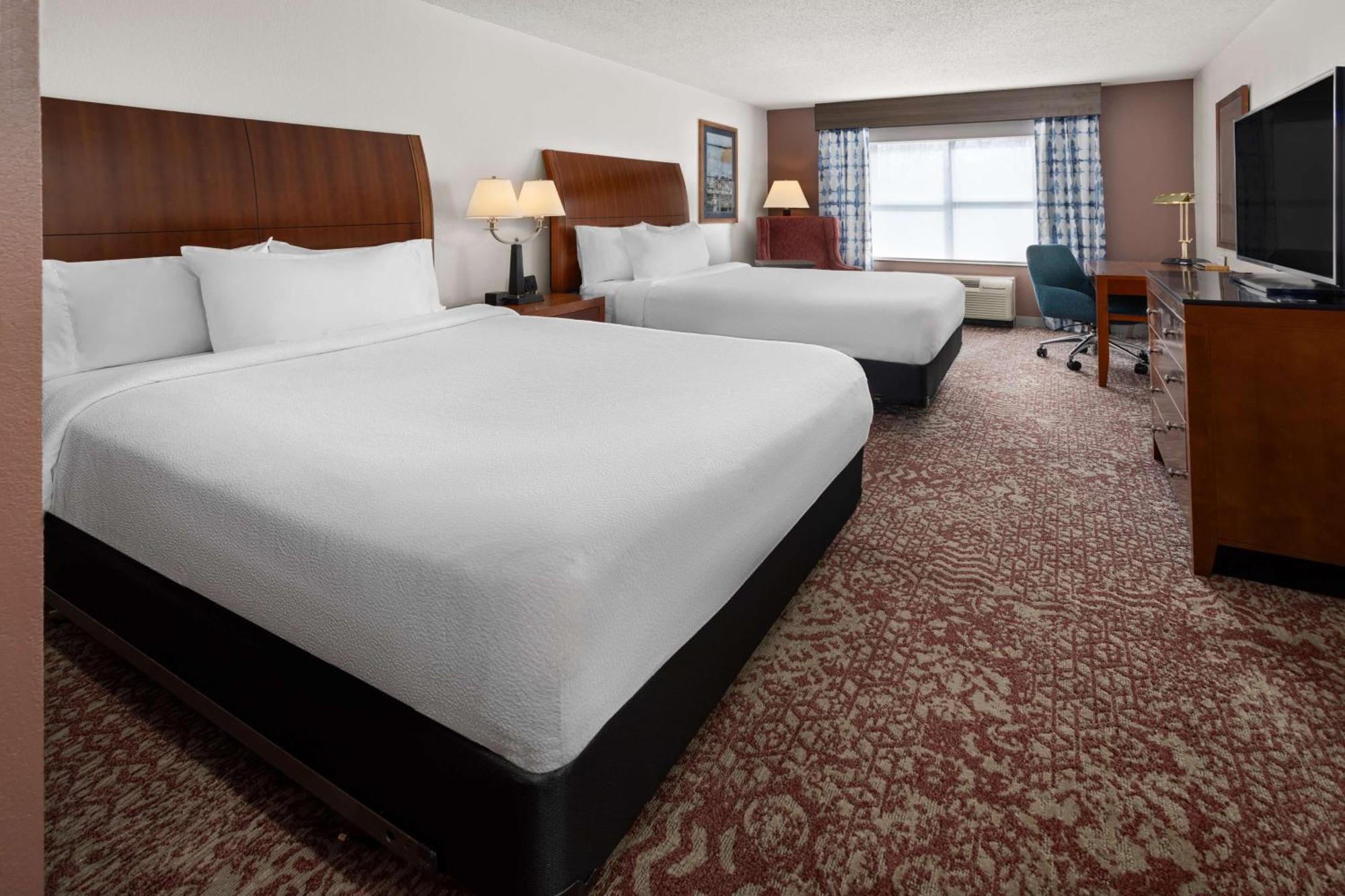 Hilton Garden Inn Milford Bagian luar foto